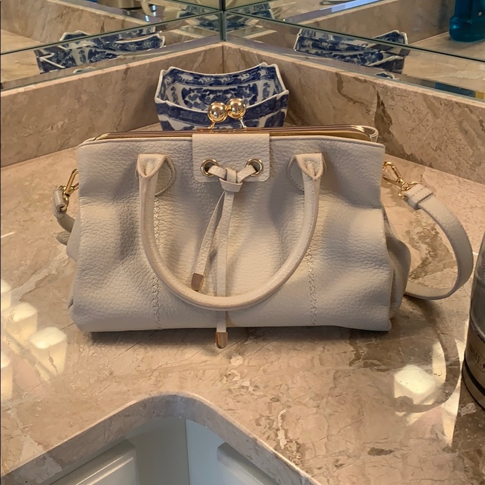 [Belle BadgleyMishka] milk pebbled leather handbag